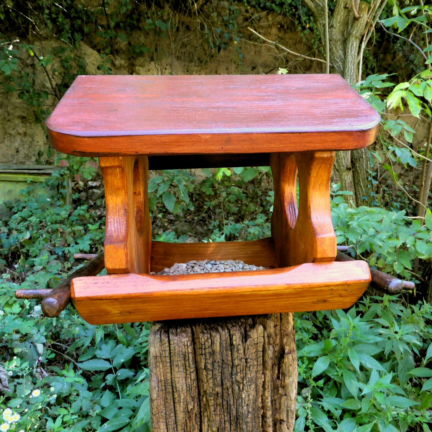 Vogelfutterhaus reine Handarbeit Gartendeko zum aufhängen oder hinstellen - BalkanwoodDesign Handmade