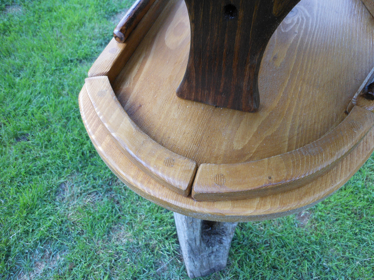 Vogelfutterhaus reine Handarbeit für große Gartenvögel - BalkanwoodDesign Handmade