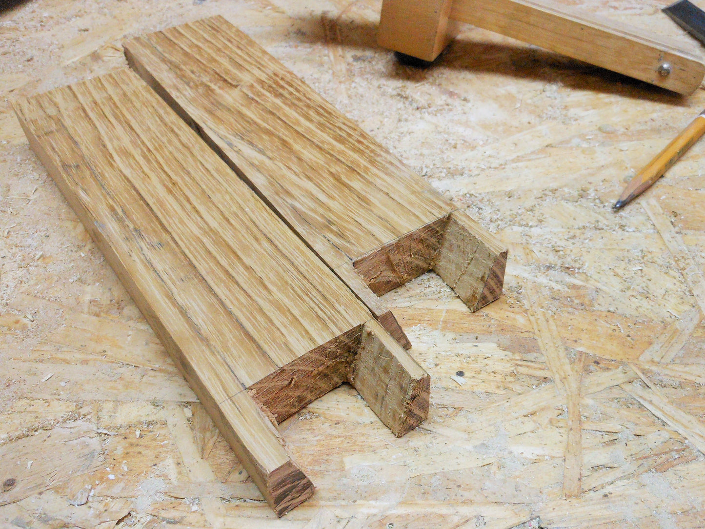 Toilettenpapier WC Paierabroller Toiletterpapierspender Handarbeit Dispenser for toilet paper handmade - BalkanwoodDesign Handmade