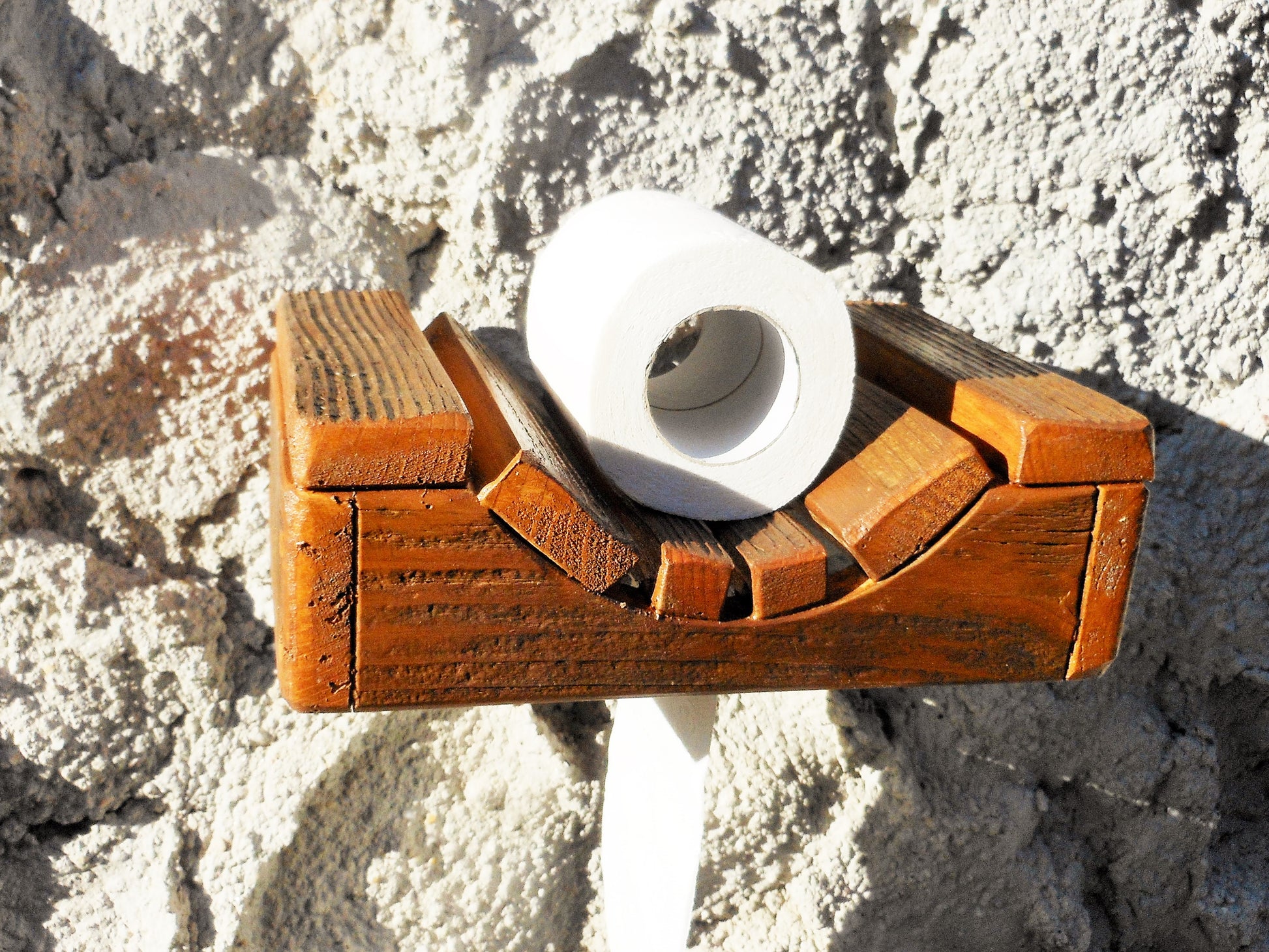 Toilettenpapierabroller Holz shabby passend zum Vintage-Stil upcycling Handarbeit - BalkanwoodDesign Handmade