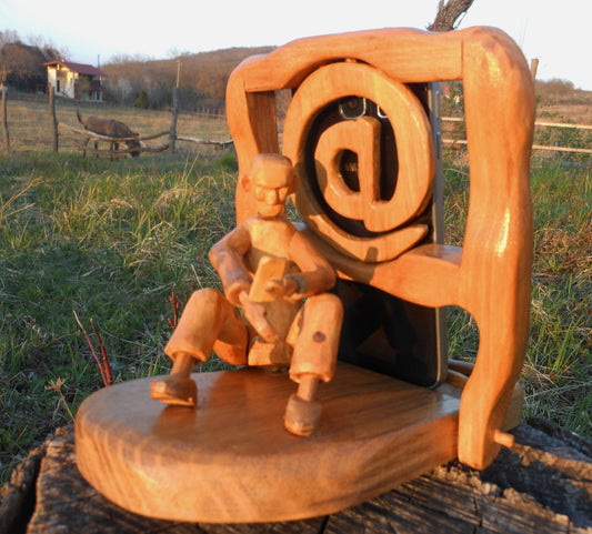 Smartphone – Halterung  Kunst am Smartphone  Smartphone holder  Art on the smartphone - BalkanwoodDesign Handmade