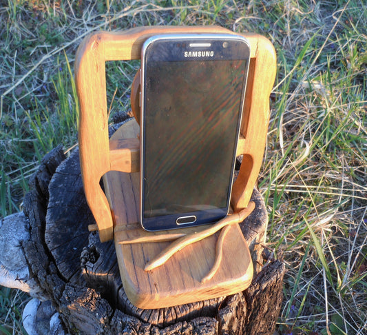 Smartphone – Halterung  Kunst am Smartphone  Smartphone holder  Art on the smartphone - BalkanwoodDesign Handmade