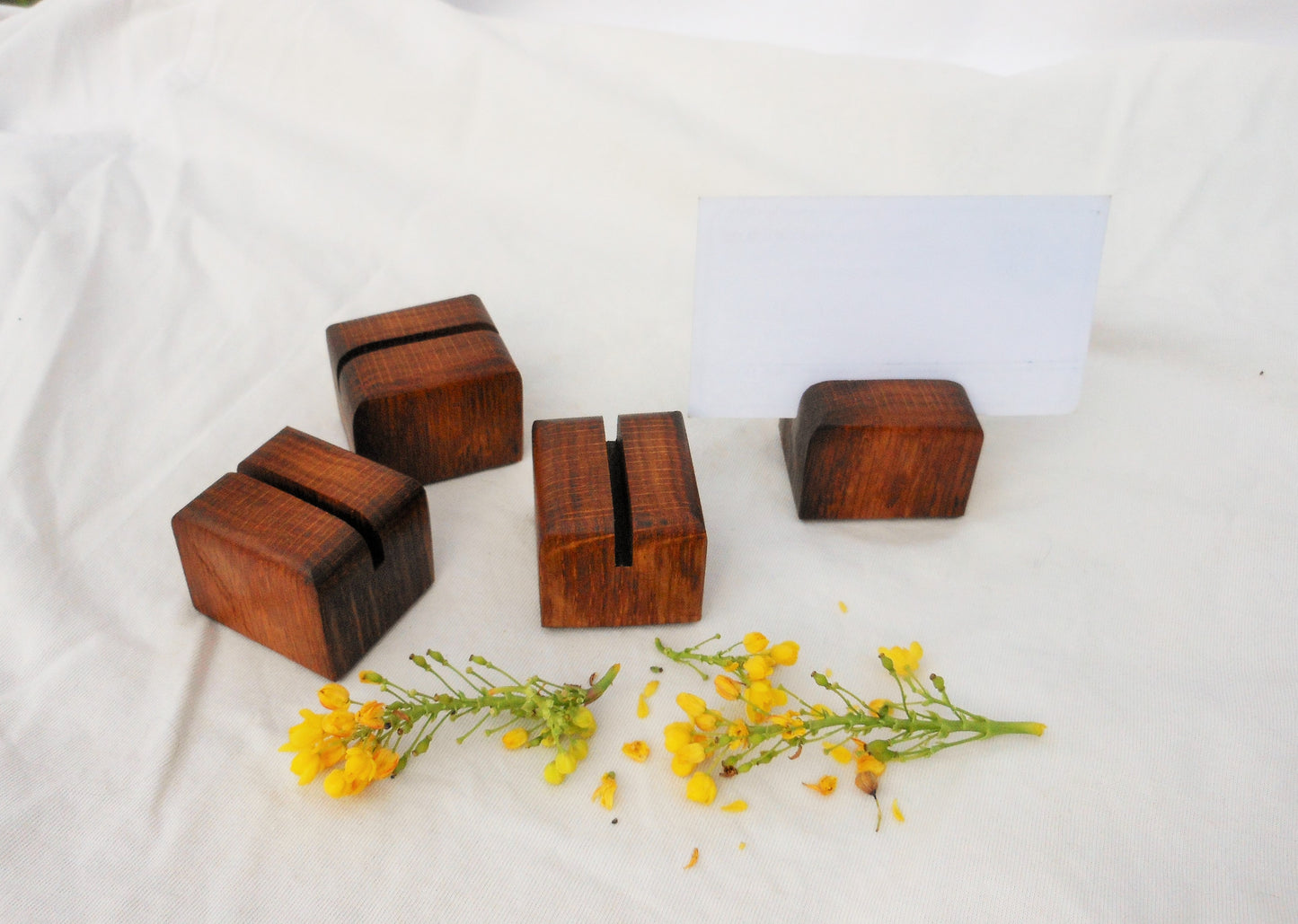 Tischkartenhalter Platzkartenhalter Kartenhalter aus uralter Eiche Hochzeit Feier - BalkanwoodDesign Handmade