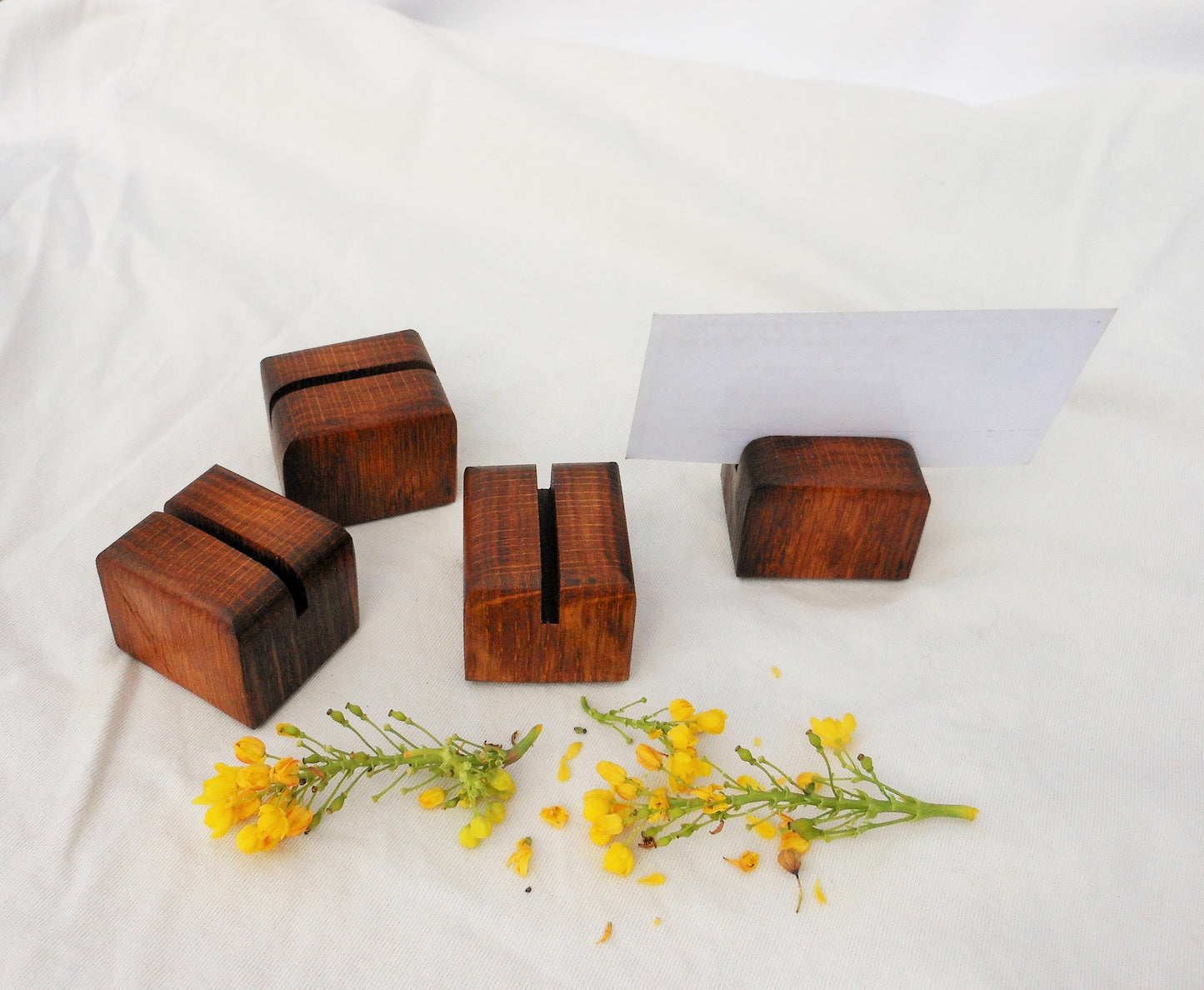 Tischkartenhalter Platzkartenhalter Kartenhalter aus uralter Eiche Hochzeit Feier - BalkanwoodDesign Handmade