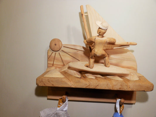 Windsurfer – Skulptur mit Handtuchhalter  Windsurfer - Sculpture with towel rail - BalkanwoodDesign Handmade