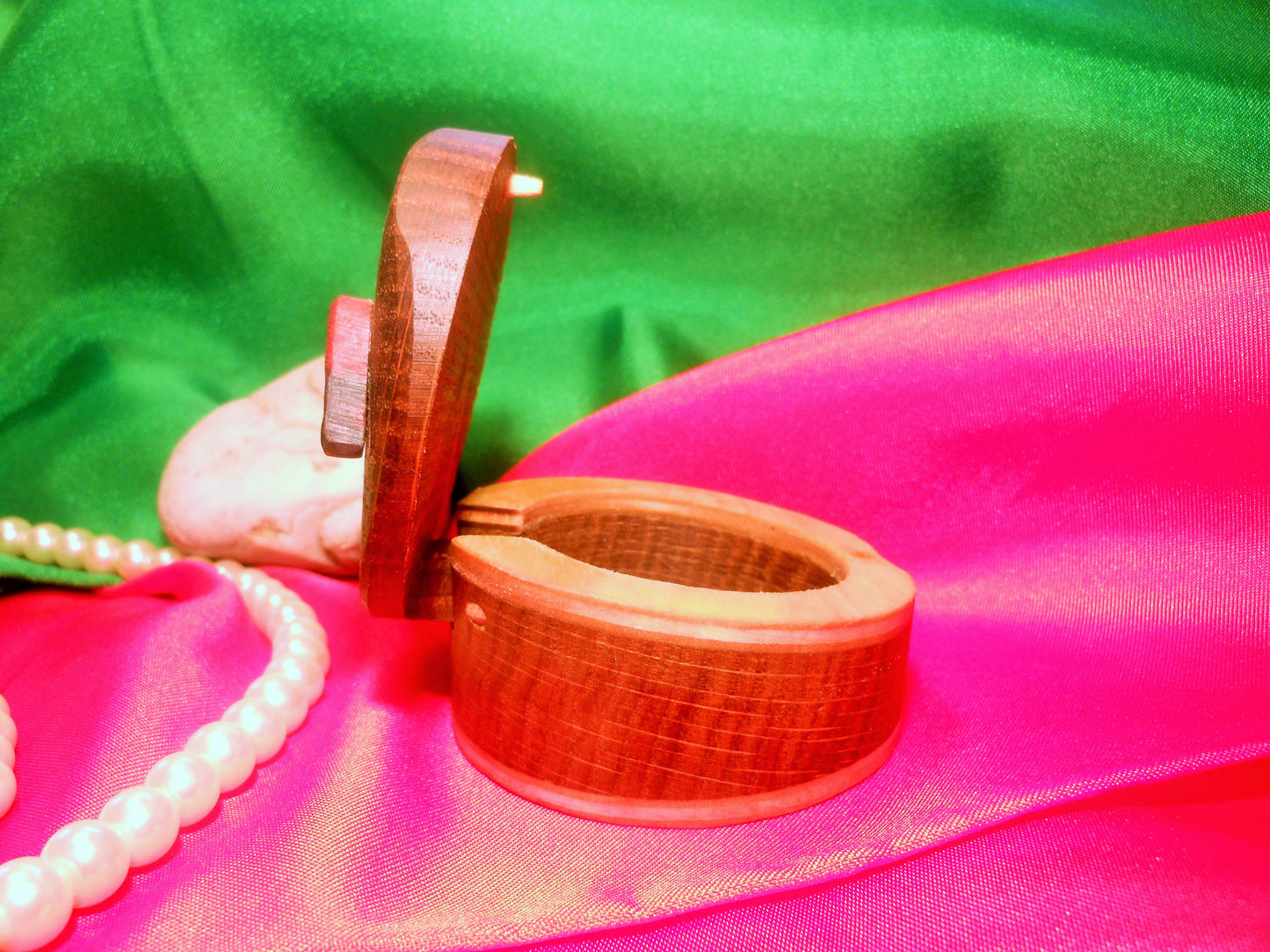 Ringdose Ringbox Holzringdose Schmuckbox Handarbeit Geschenk Hochzeit Heiratsantrag - BalkanwoodDesign Handmade