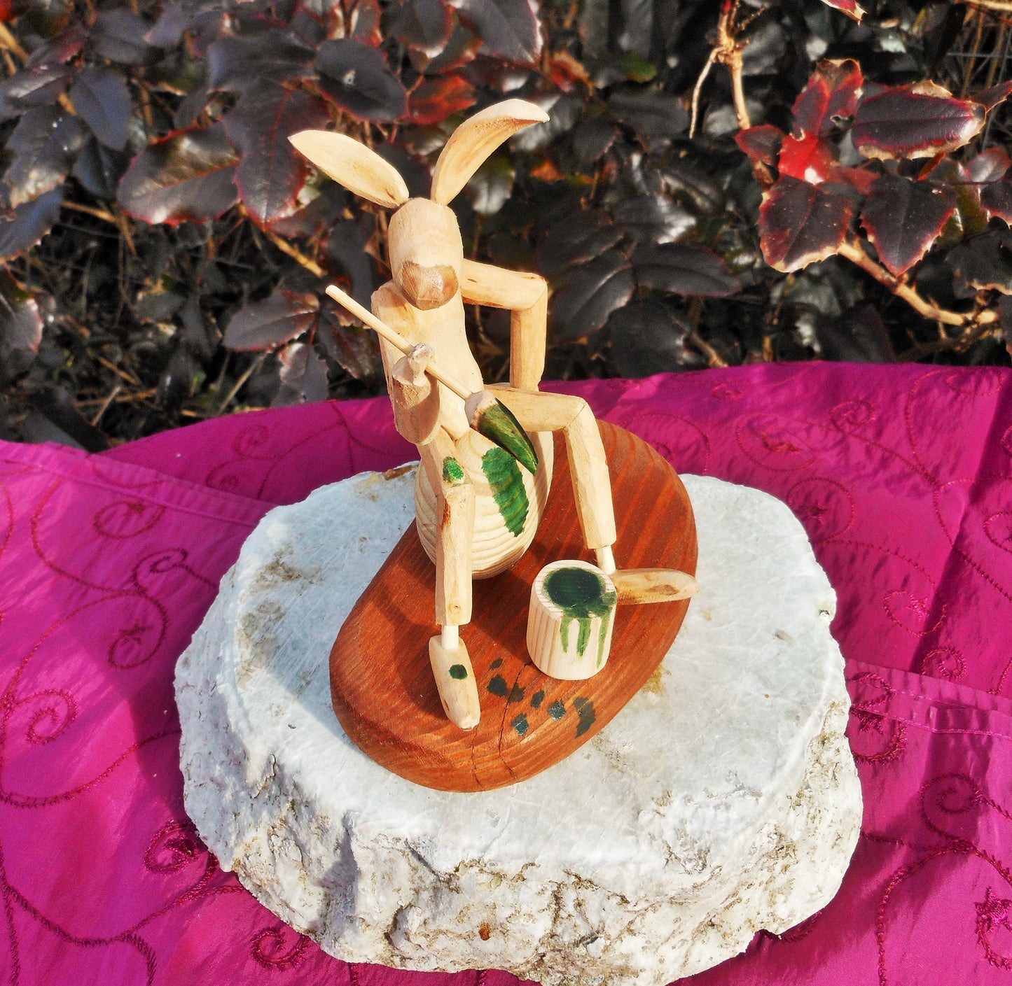 Ostern Osterhase malender Hase  Osterei Osterdeko Festagsdeko Easterbunny - BalkanwoodDesign Handmade