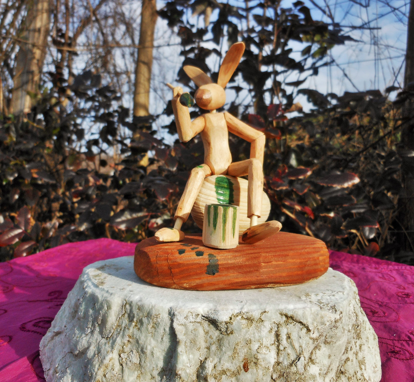 Ostern Osterhase malender Hase  Osterei Osterdeko Festagsdeko Easterbunny - BalkanwoodDesign Handmade