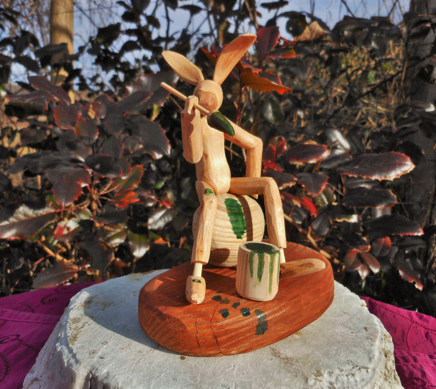 Ostern Osterhase malender Hase  Osterei Osterdeko Festagsdeko Easterbunny - BalkanwoodDesign Handmade