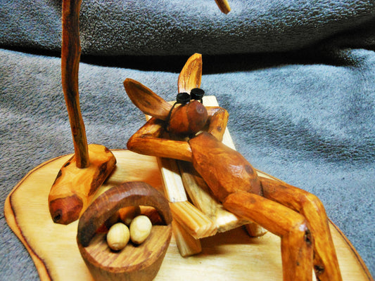 Osterhase  Hase im Liegestuhl  Ostern Osterdeko Easter Easterbunny Easter decoration - BalkanwoodDesign Handmade