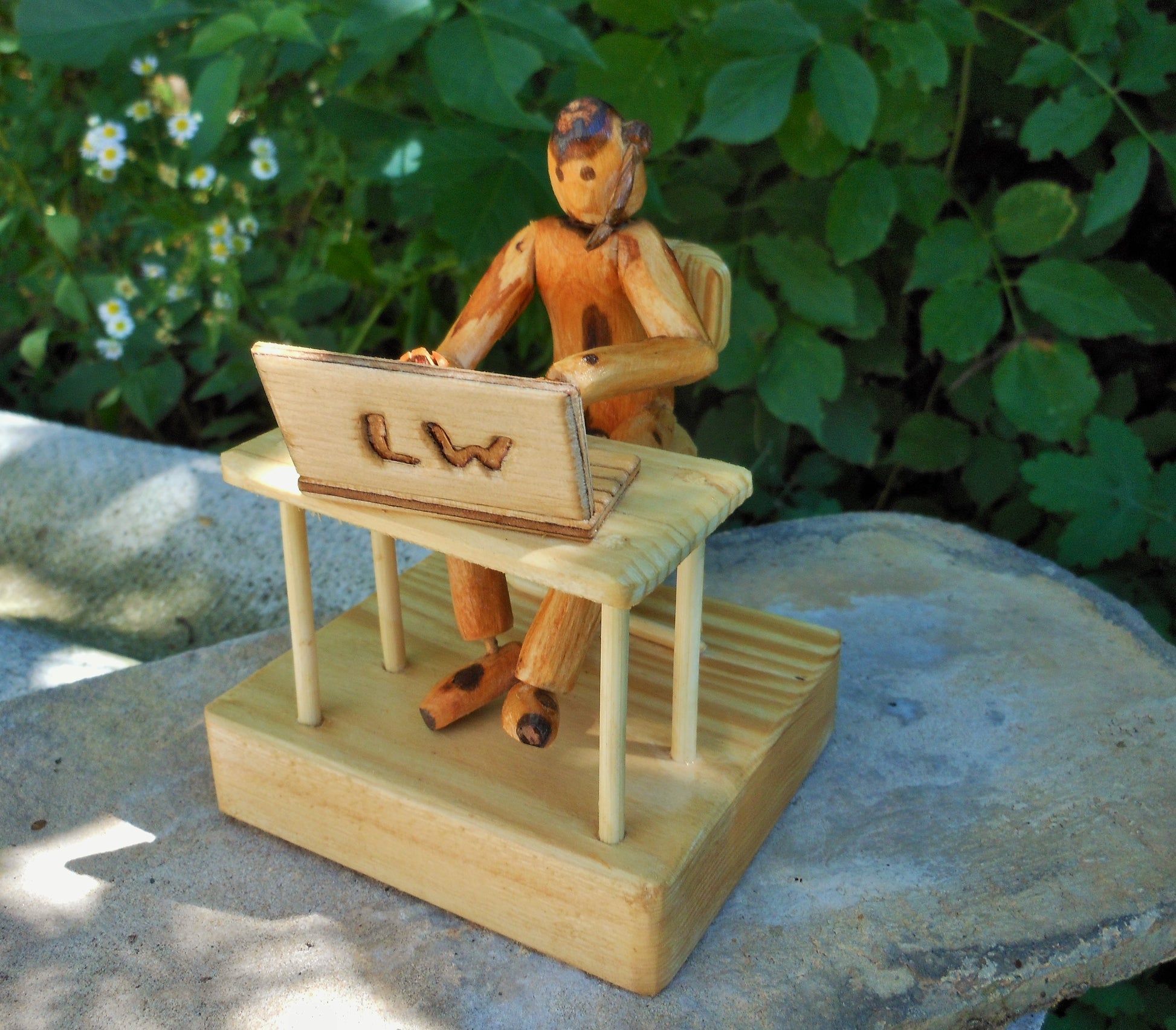 Beispiele für Auftragsarbeiten  Examples of commissioned work - BalkanwoodDesign Handmade