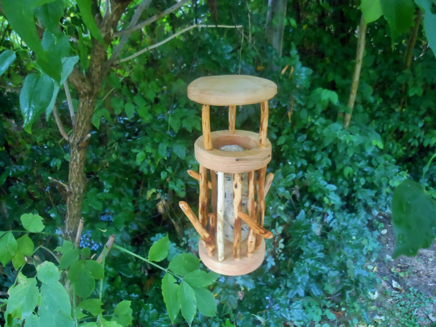 Meisenknödelhalter mit Dach für Knödel ohne Netz Vogelfutterstation Handarbeit - BalkanwoodDesign Handmade