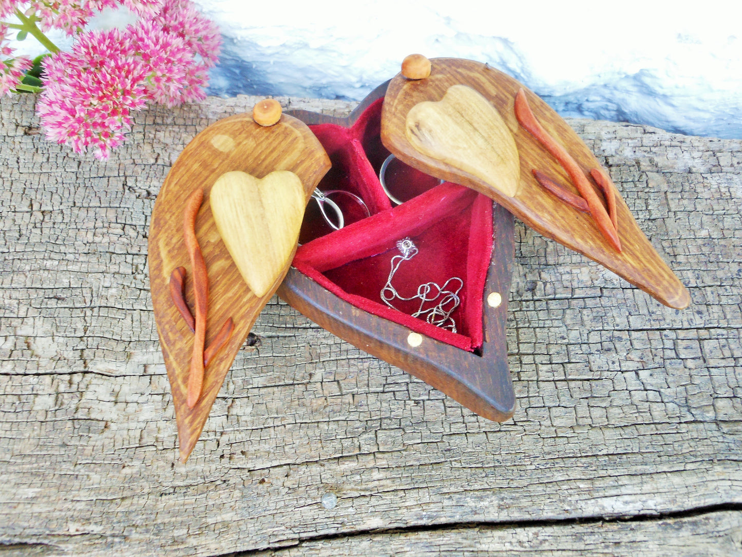 Ringbox Schmuckbox Hochzeitsgeschenk aus uraltem Weinfaß-Eichenholz upcycling - BalkanwoodDesign Handmade