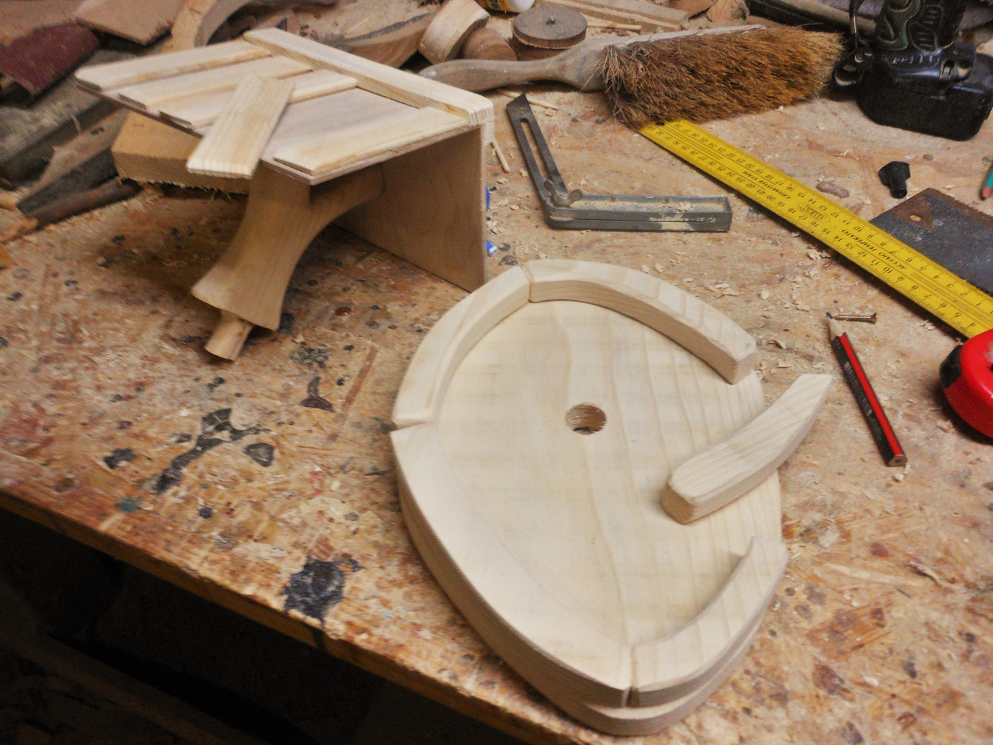 Vogelfutterhaus klein Vogelhäuschen Vogelhaus Handarbeit Altes Nadelholz upcycling - BalkanwoodDesign Handmade