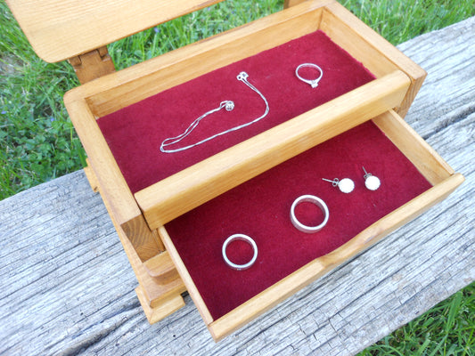 Schmuckschatulle Schmuckbox Schmuckkasten upcycling Handarbeit Ring Kettten  jewelry box - BalkanwoodDesign Handmade
