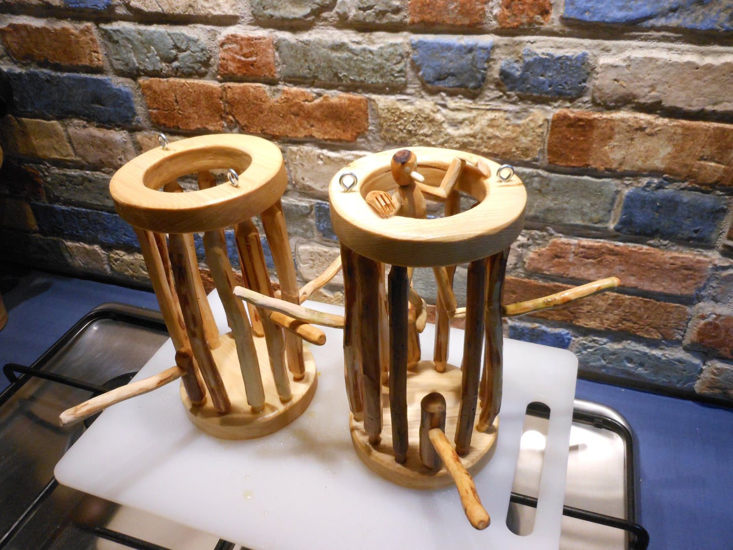 Meisenknödelhalter für Knödel ohne Netz Vogelkäfig Vogelfutter - BalkanwoodDesign Handmade