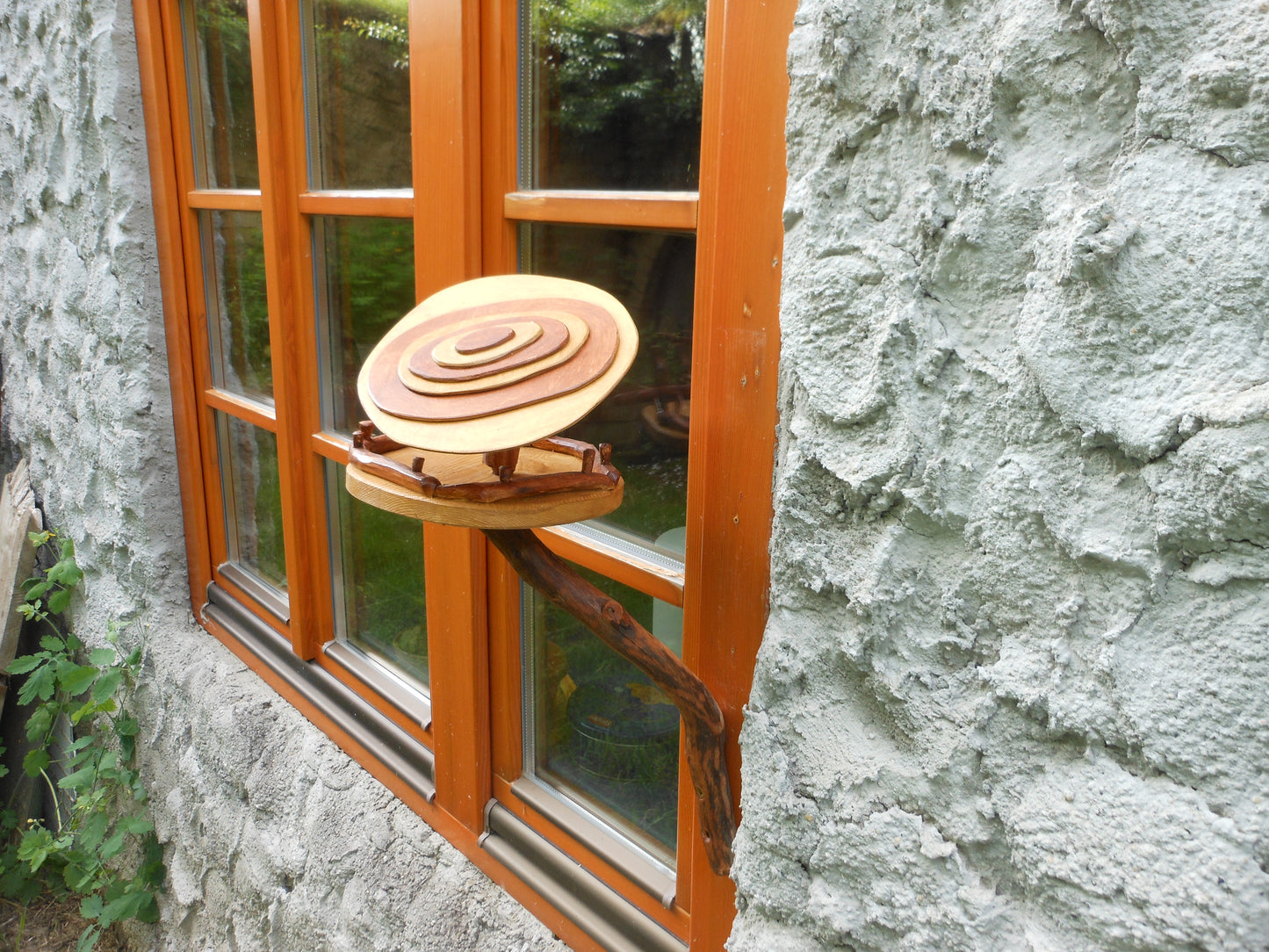 Vogelfutterhaus handgearbeitet für Fenster-, Wand- oder Balkon-Montage Vogelhaus Vogelhäuschen - BalkanwoodDesign Handmade