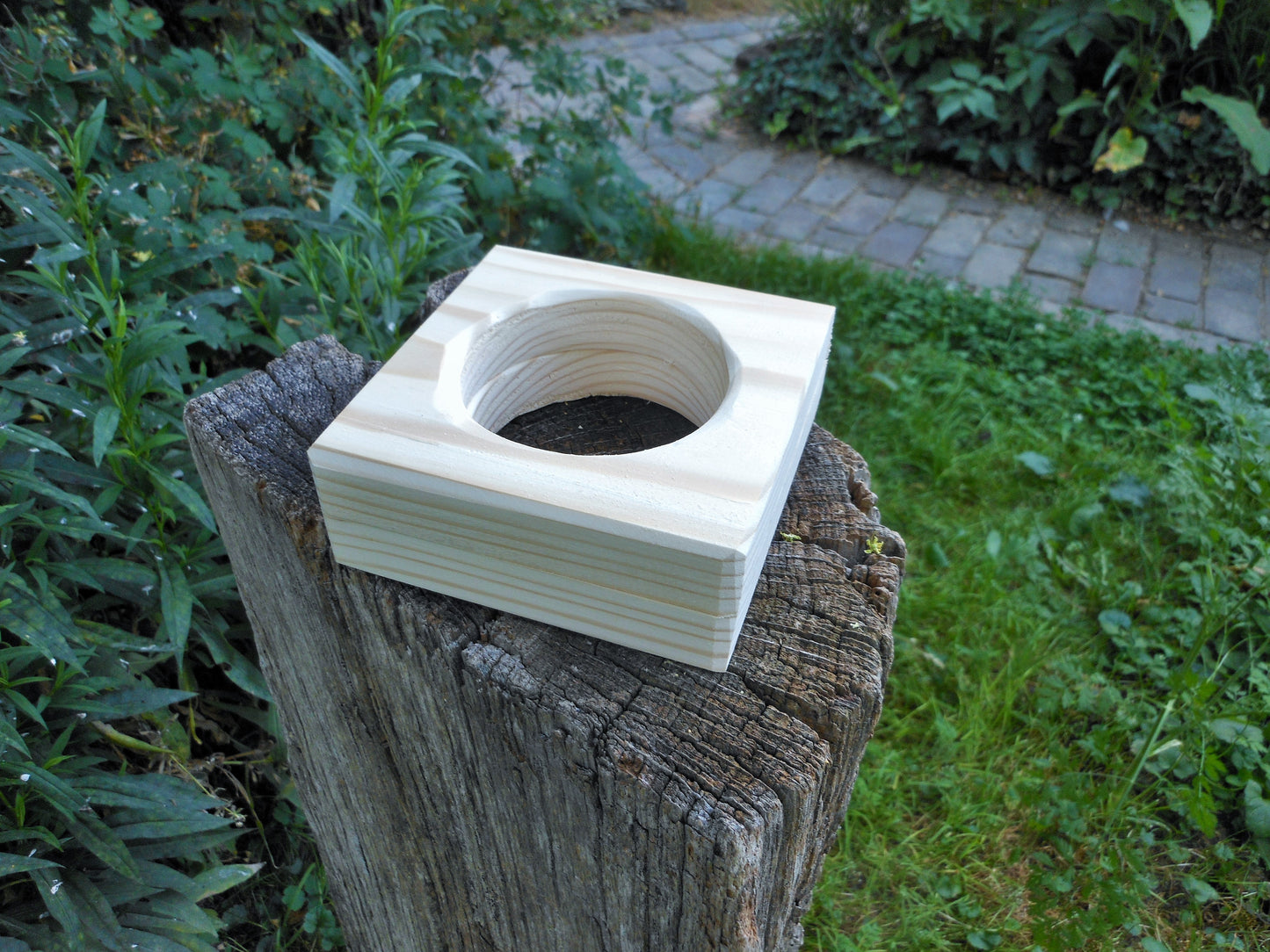 Vogelhausbefestigung für Pfähle - BalkanwoodDesign Handmade