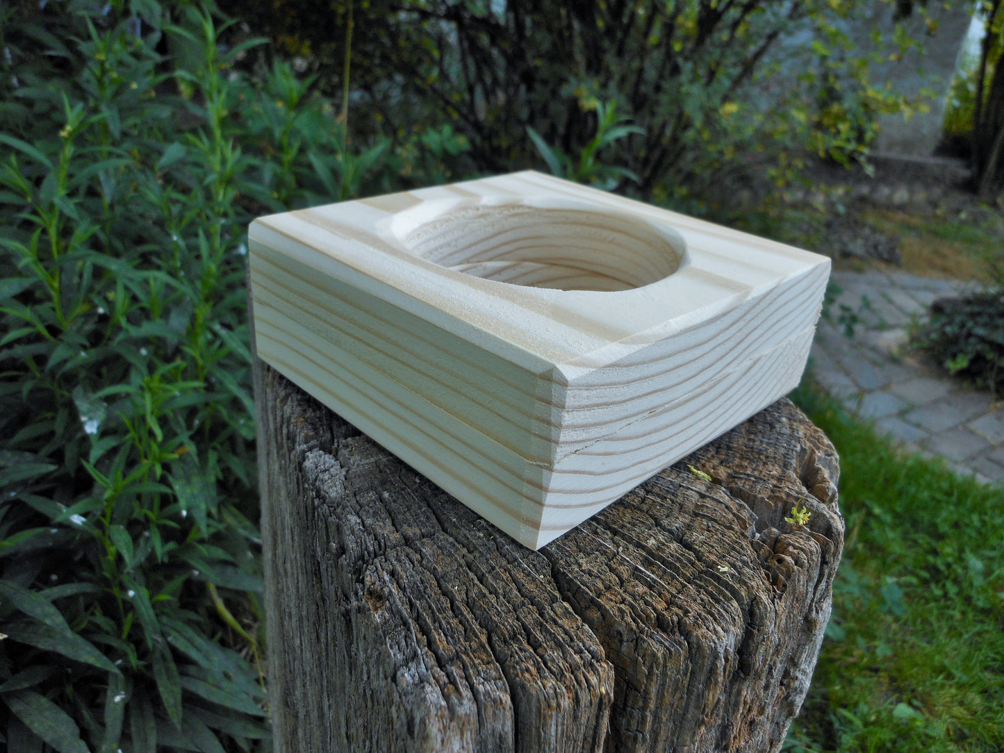 Vogelhausbefestigung für Pfähle - BalkanwoodDesign Handmade