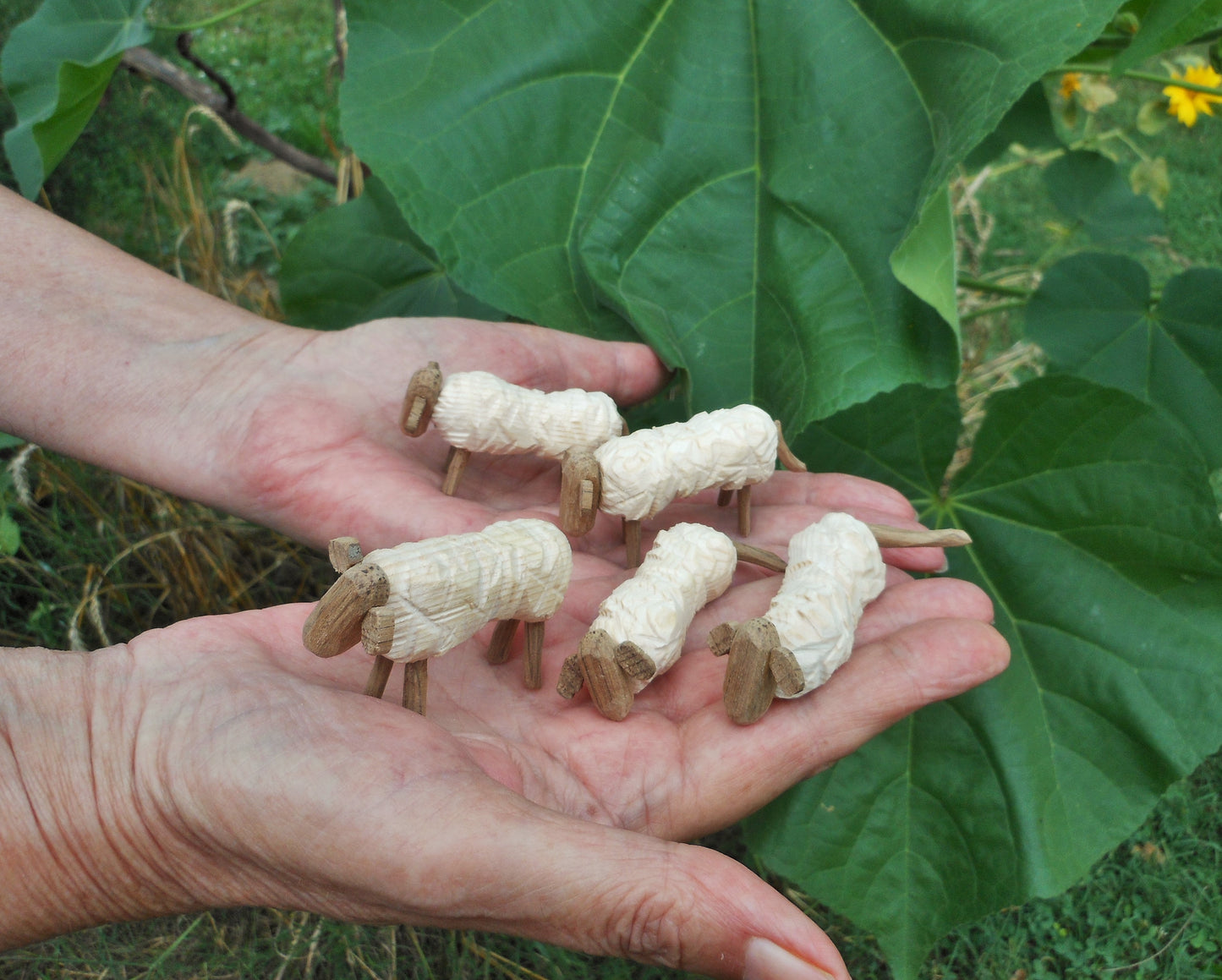 Schafe - Handarbeit Schafe aus verschiedenen alten Hölzern 2 sheep handmade sheep from different old woods - BalkanwoodDesign Handmade