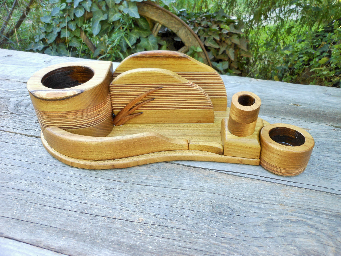 Schreibtisch-Organizer Vintage-Look aus uraltem Holz Organizer für´s anspruchsvolle Büro - BalkanwoodDesign Handmade