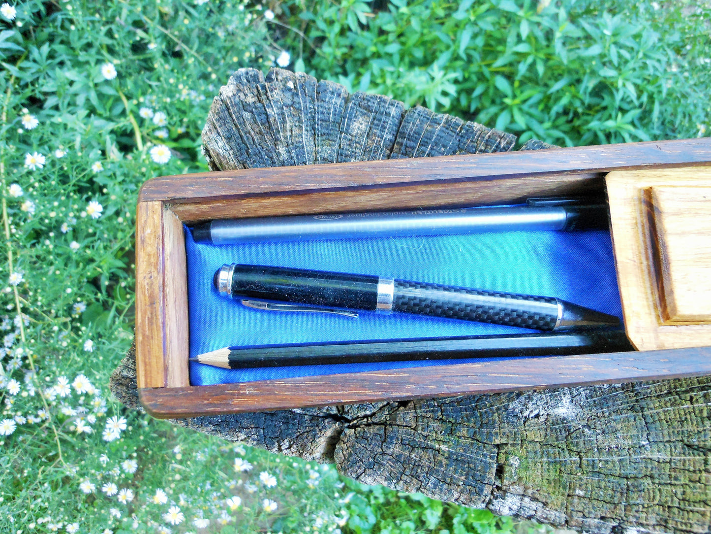 Stiftbox Schreibtischbox Pencel box altes Eichenholz und Akazienholz Handarbeit - BalkanwoodDesign Handmade