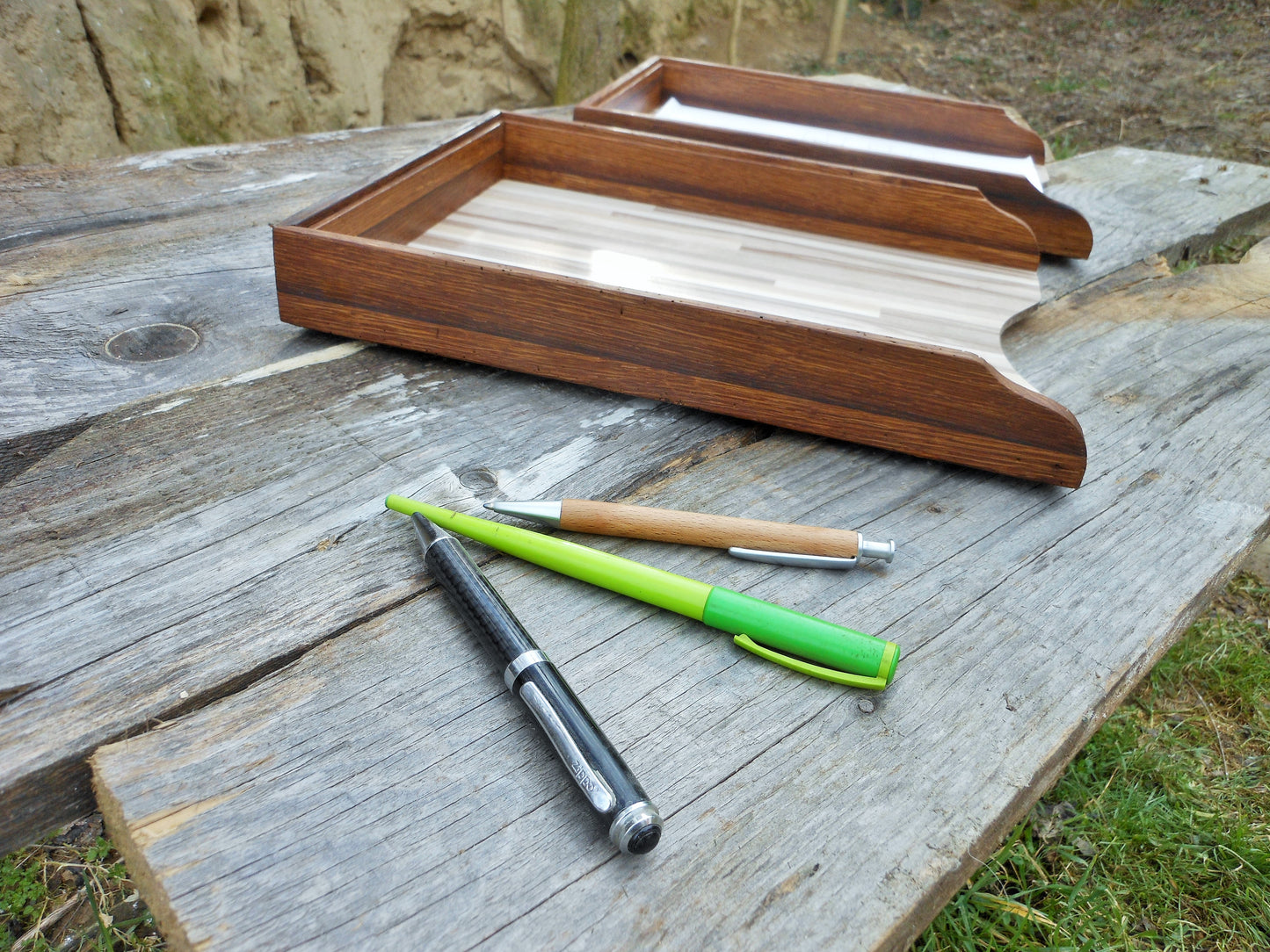 Schreibtischablagen Briefablage Briefbox für A4-Format Upcycling und uraltes Eichenholz Handarbeit - BalkanwoodDesign Handmade