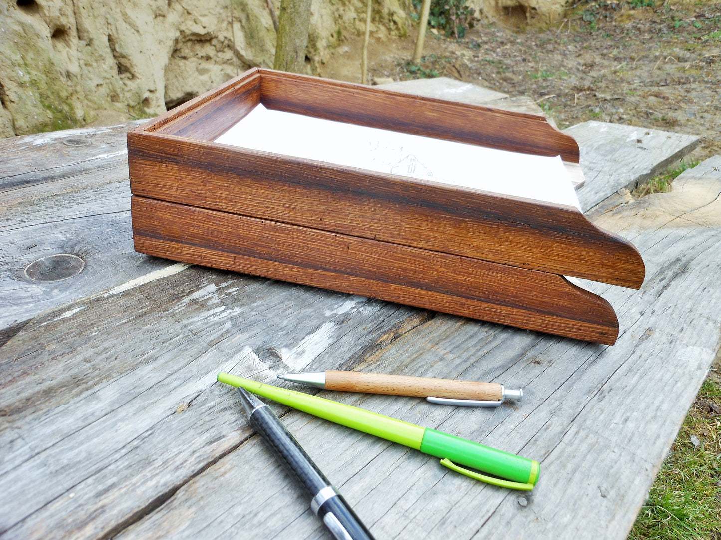 Schreibtischablagen Briefablage Briefbox für A4-Format Upcycling und uraltes Eichenholz Handarbeit - BalkanwoodDesign Handmade