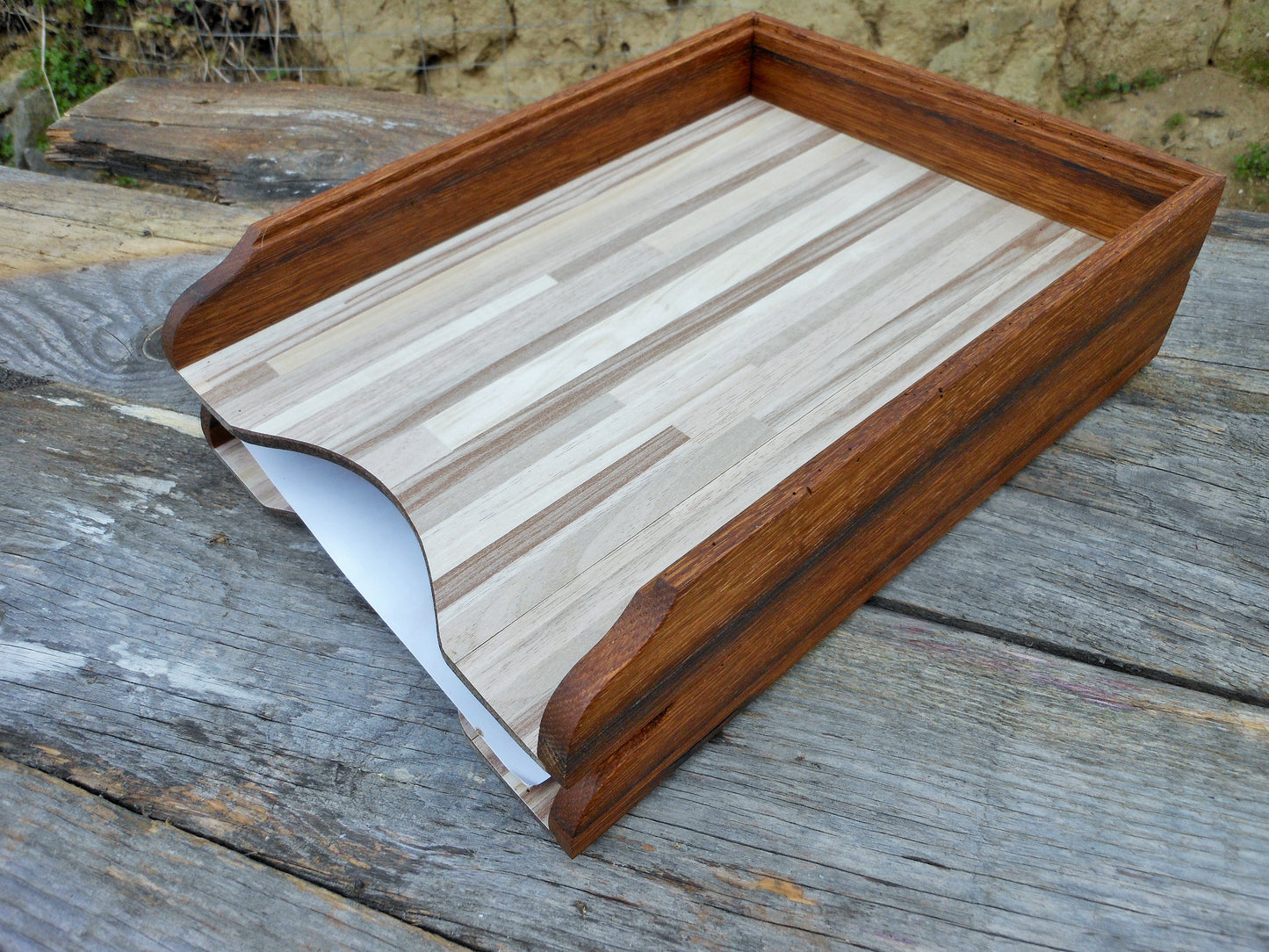 Schreibtischablagen Briefablage Briefbox für A4-Format Upcycling und uraltes Eichenholz Handarbeit - BalkanwoodDesign Handmade