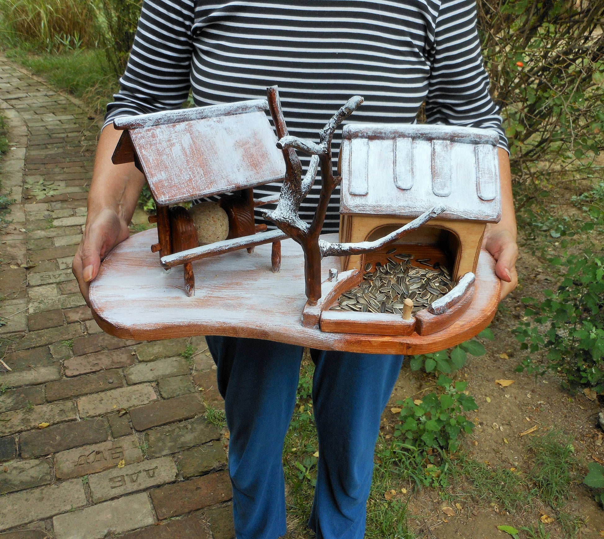 Vogelfutterhaus – Winterlandschaft  Birdfeeder Winter - BalkanwoodDesign Handmade