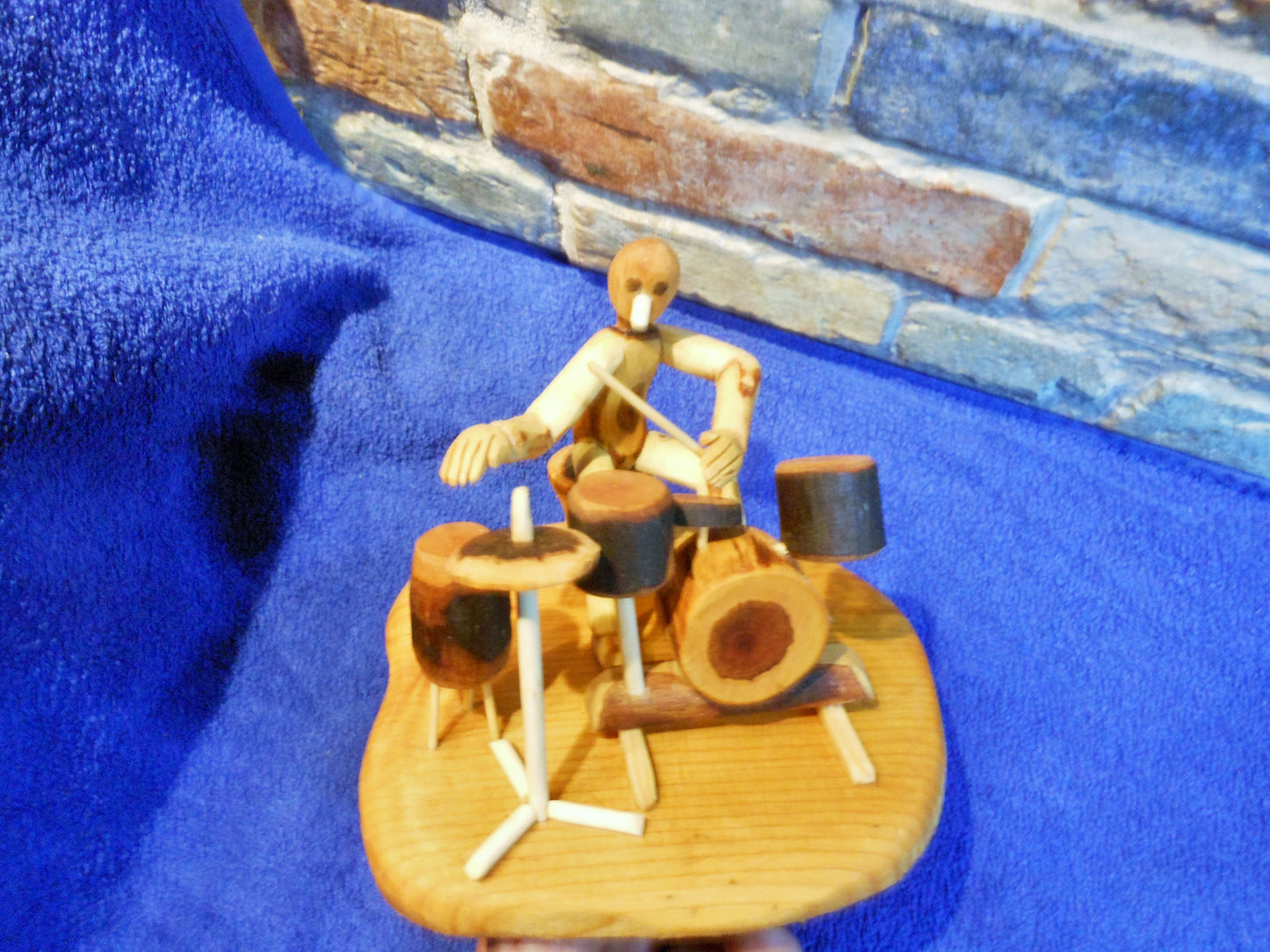 Schlagzeuger Drummer Musiker Holzfigur Handarbeit Naturäste - BalkanwoodDesign Handmade
