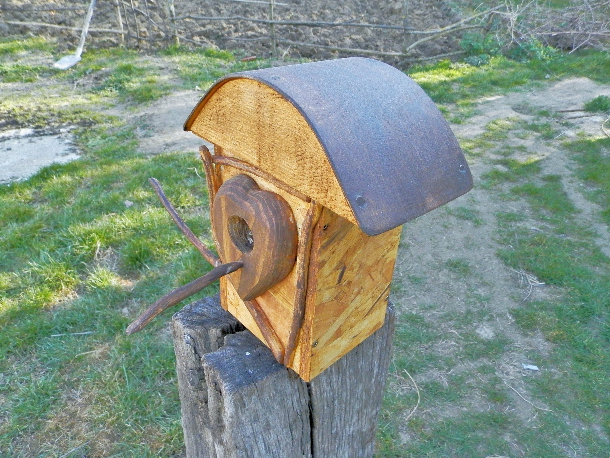 Vogelnistkasten  Nistkasten für Vögel Nestbox - BalkanwoodDesign Handmade