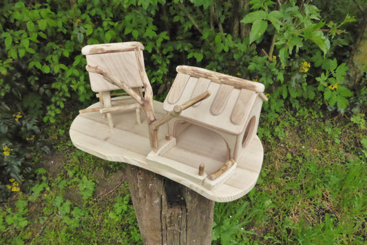 Vogelhaus mit Meisenknödelhalter  Bird house with fat ball holder - BalkanwoodDesign Handmade