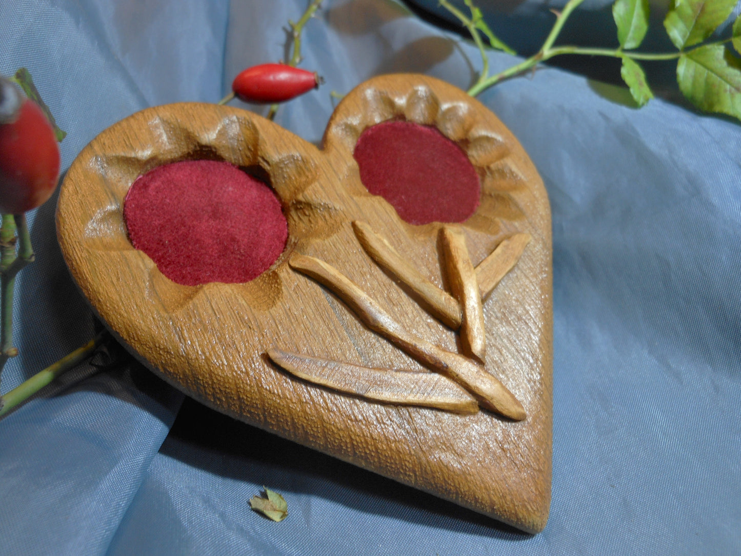 Ringkissen aus Holz Herz Hochzeit Trauzeuge Trauringe Eheringe Wooden Ring Pillow Heart Wedding Wedding Wedding Rings - BalkanwoodDesign Handmade