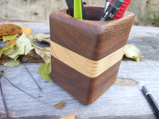 Stifthalter Penholder Holzbecher Eichenholz Handarbeit - BalkanwoodDesign Handmade