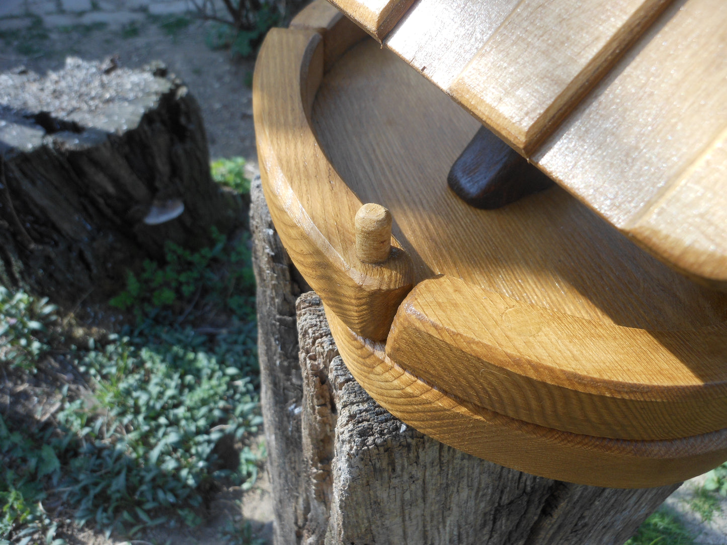 Vogelfutterhaus klein Vogelhäuschen Vogelhaus Handarbeit Altes Nadelholz upcycling - BalkanwoodDesign Handmade