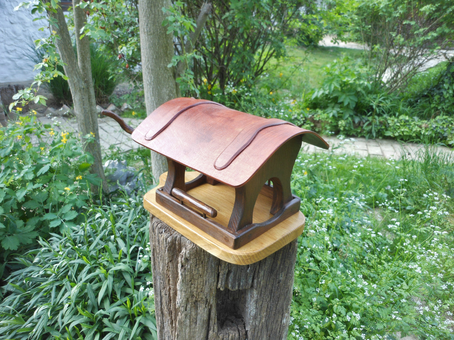 Vogelfutterhaus klein Handarbeit Altes Nadelholz - BalkanwoodDesign Handmade