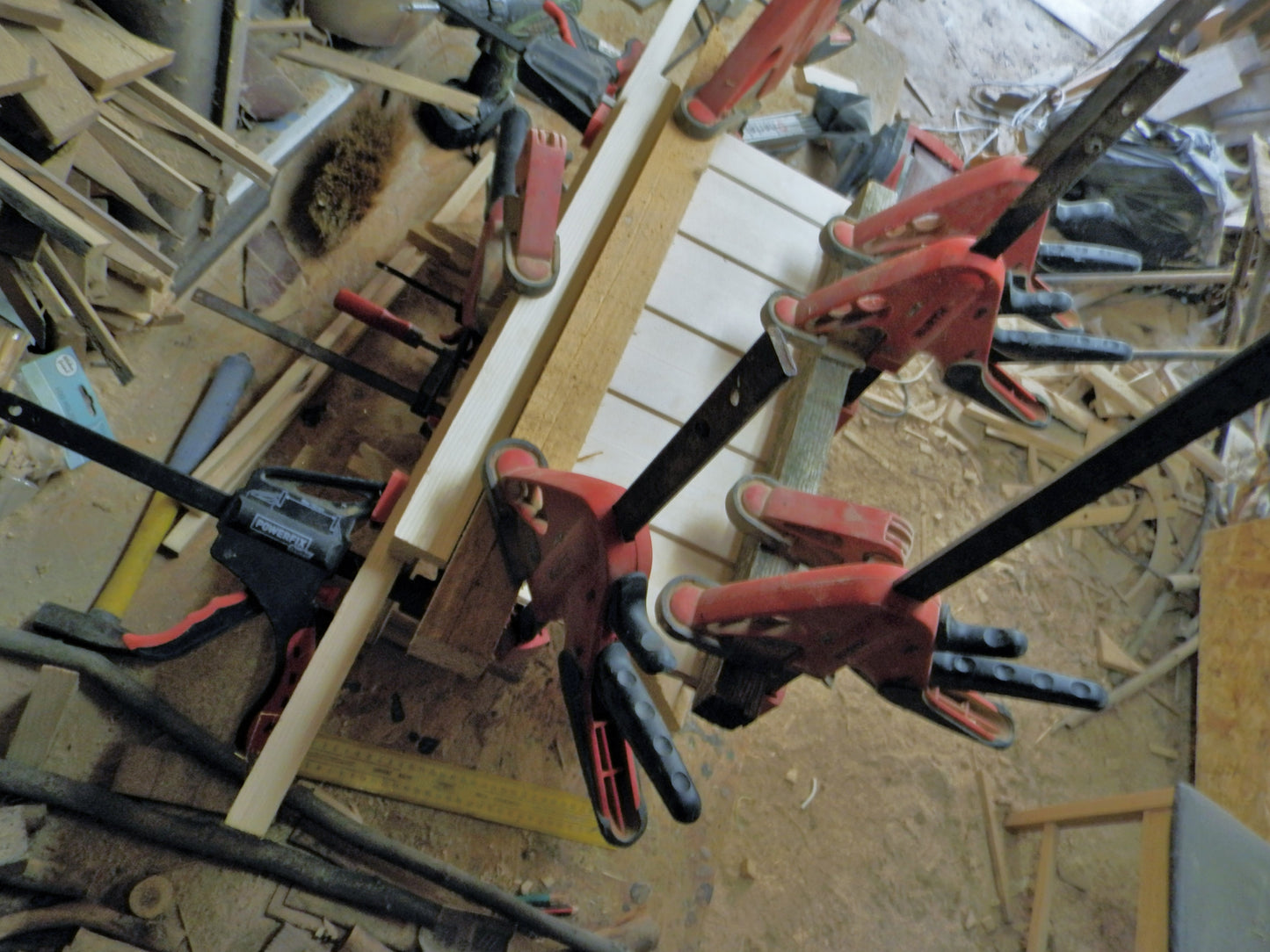 Vogelfutterhaus reine Handarbeit für große Gartenvögel - BalkanwoodDesign Handmade