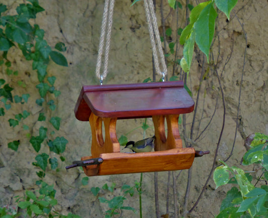 Vogelfutterhaus reine Handarbeit Gartendeko zum aufhängen oder hinstellen - BalkanwoodDesign Handmade