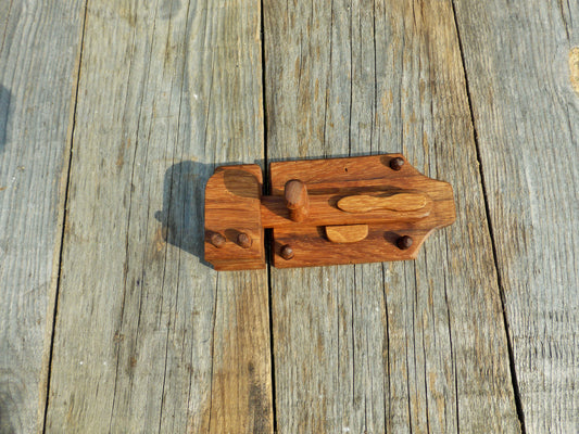 Türriegel zum klappen aus altem Eichen-Holz - BalkanwoodDesign Handmade