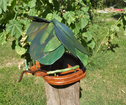 Vogelfutterhaus mit grünem Dach und Meisenknödelhalter - BalkanwoodDesign Handmade