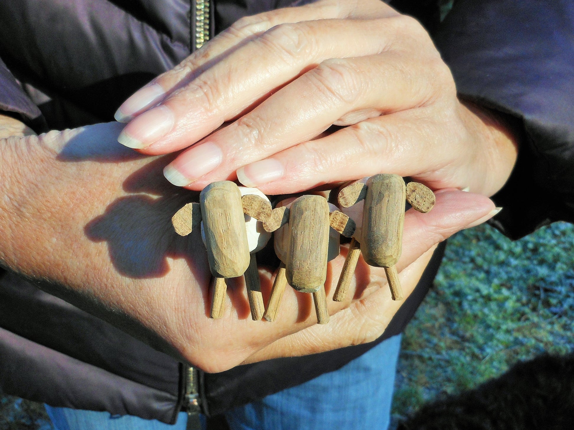 Schafe - Handarbeit  Schafe aus verschiedenen alten Hölzern   2 sheep handmade sheep from different old woods - BalkanwoodDesign Handmade
