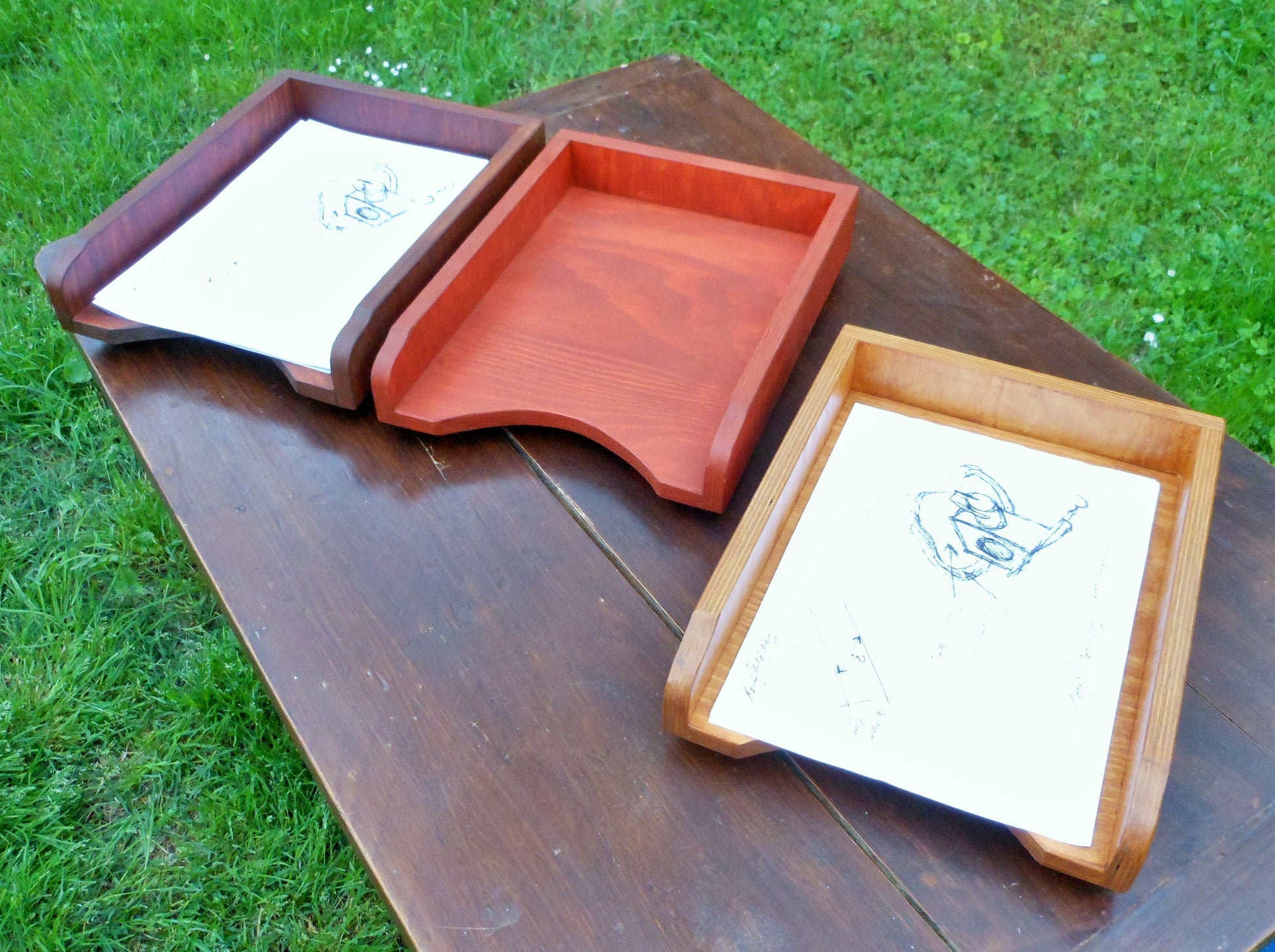 Schreibtischablagen Briefablage Briefkorb aus Betonschalplatten (upcycling) Handarbeit - BalkanwoodDesign Handmade