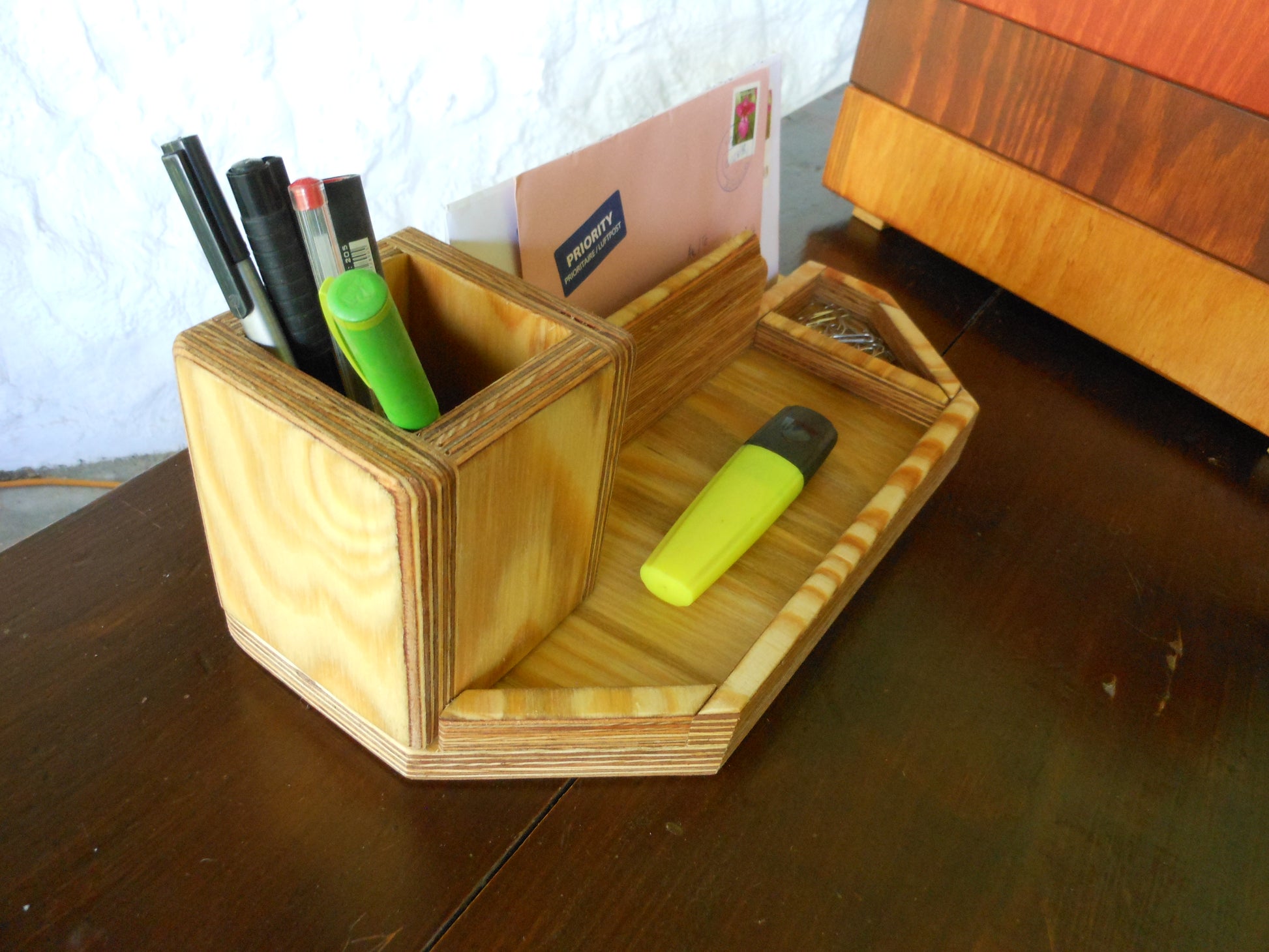 Schreibtisch-Organizer Upcycling aus Sperrholz Organizer für´s stylische Büro Handarbeit Nachhaltig - BalkanwoodDesign Handmade