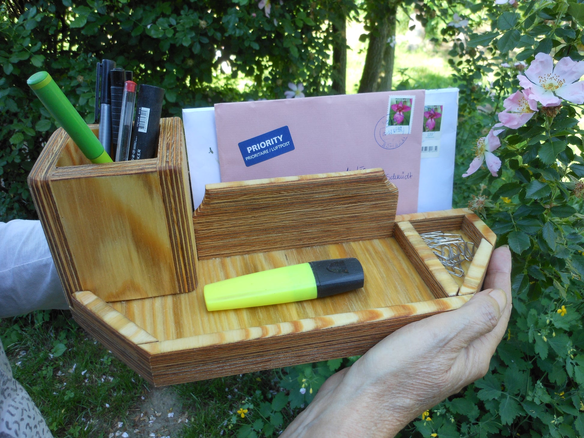 Schreibtisch-Organizer Upcycling aus Sperrholz Organizer für´s stylische Büro Handarbeit Nachhaltig - BalkanwoodDesign Handmade