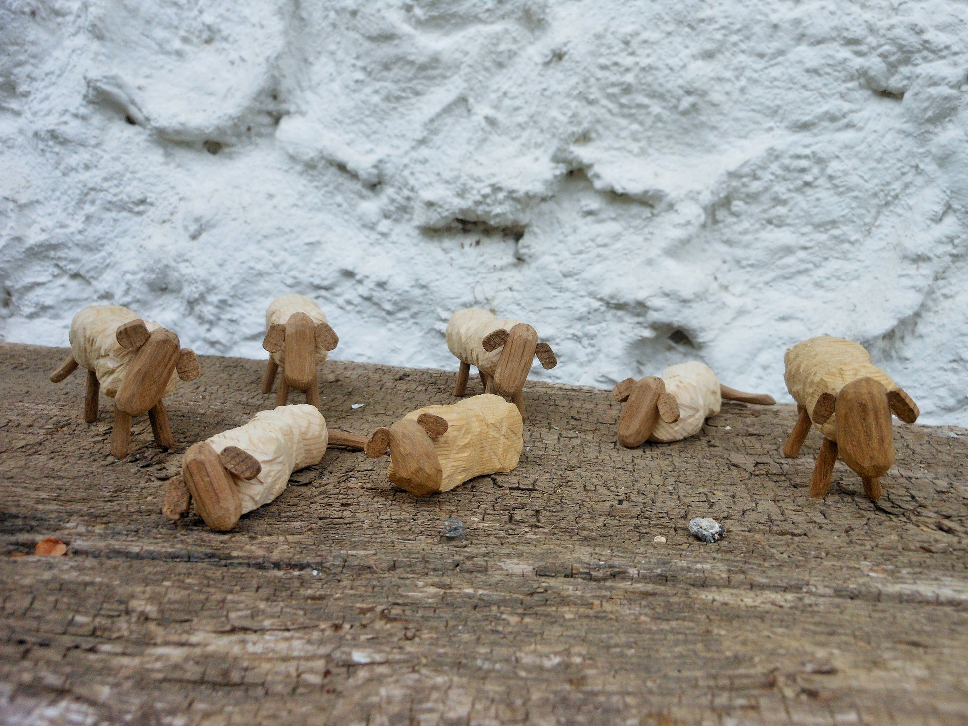 Schafe - Handarbeit  Schafe aus verschiedenen alten Hölzern   2 sheep handmade sheep from different old woods - BalkanwoodDesign Handmade