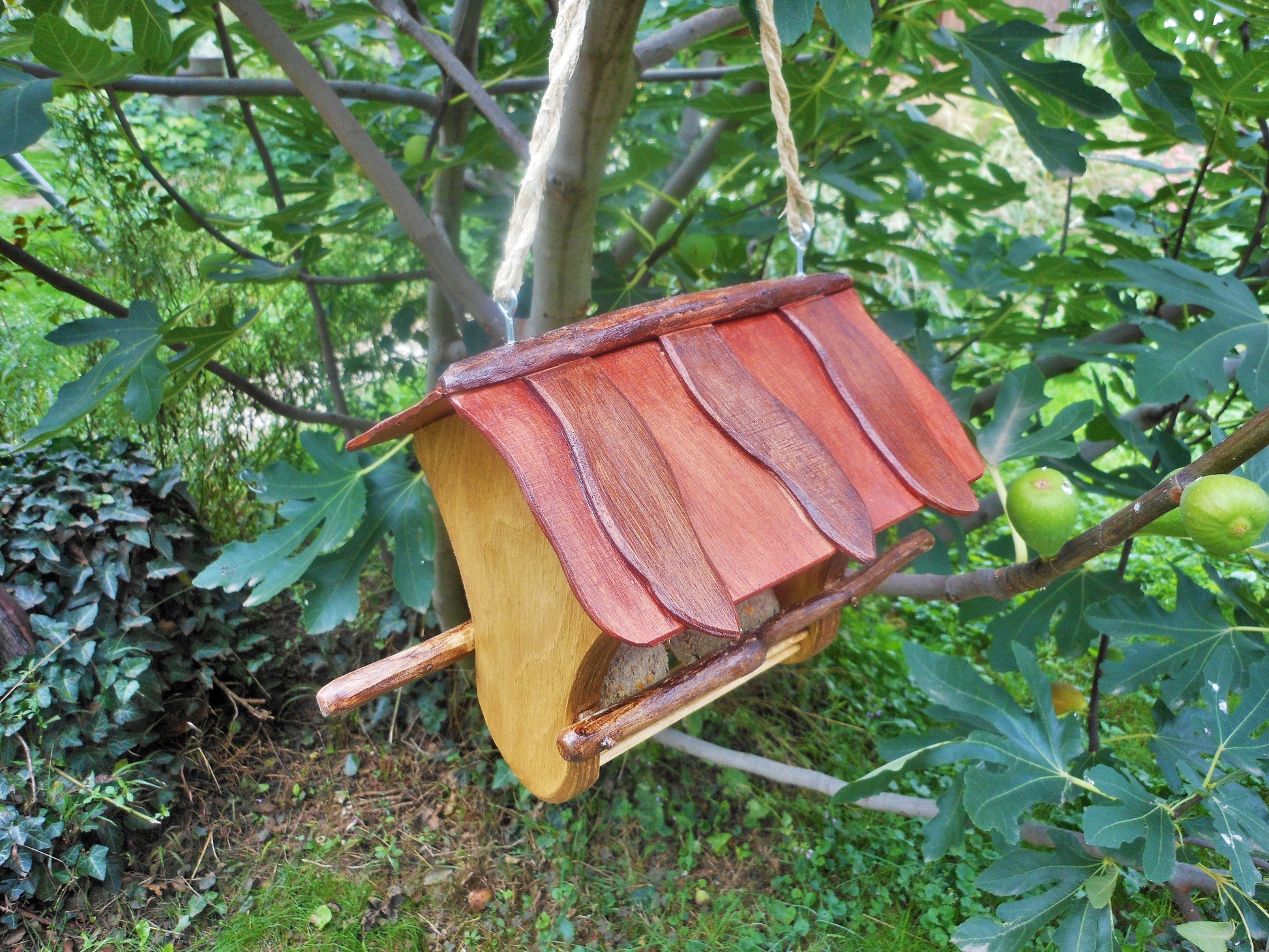 Vogelhäuschen Meisenknödelhalter für Knödel ohne Netz Vogelfutterhaus - BalkanwoodDesign Handmade