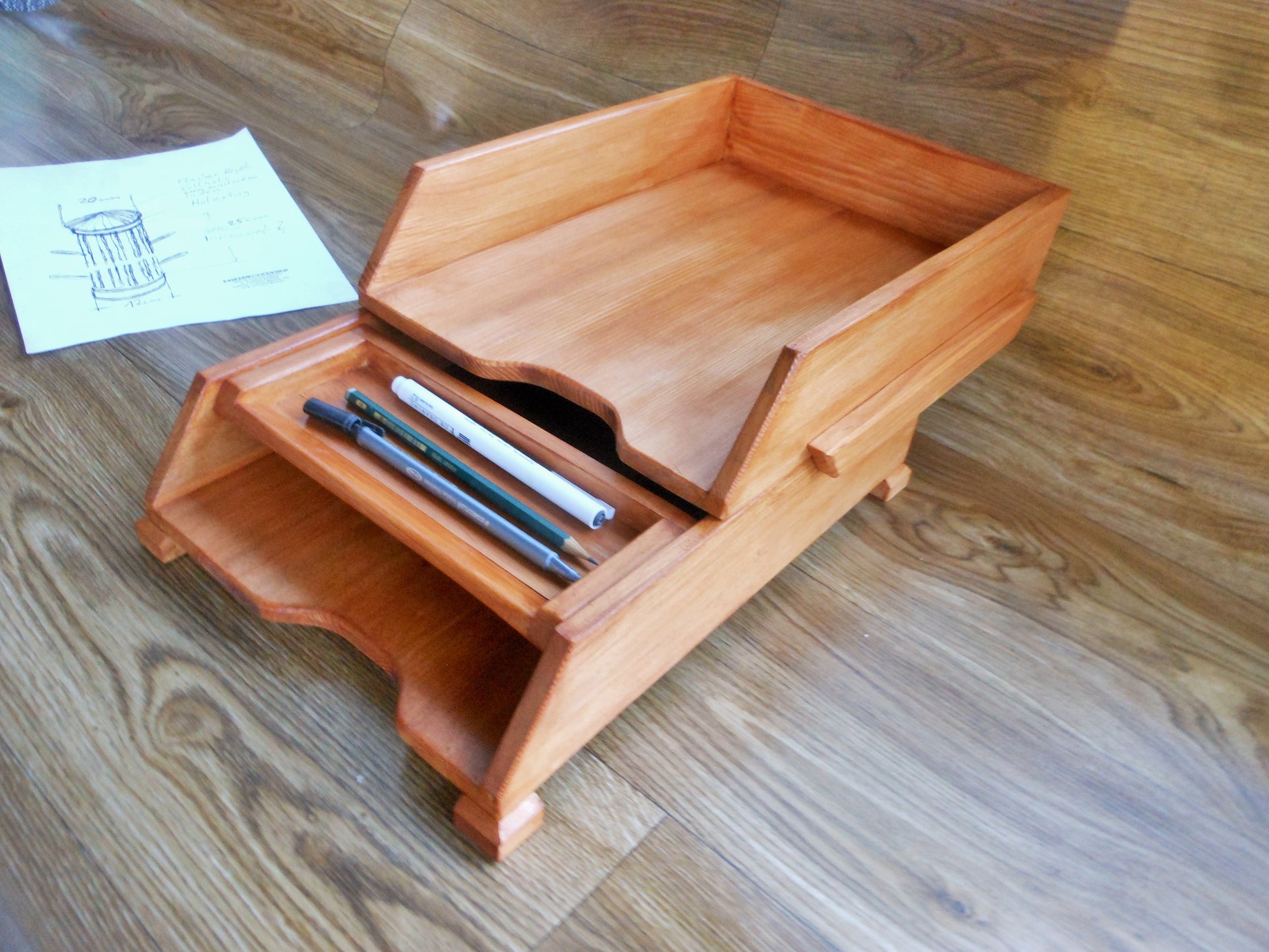Schreibtischablagen mit Siftablage für A4-Format aus altem Nadelholz  Desk shelves with pen tray for A4 format from old coniferous wood - BalkanwoodDesign Handmade