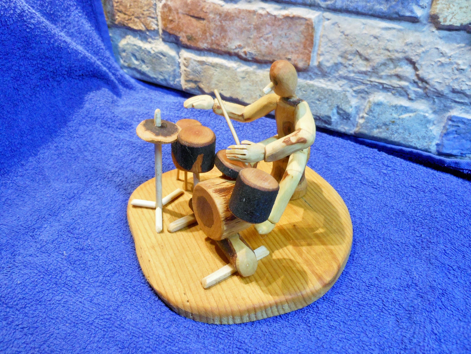 Schlagzeuger Drummer Musiker Holzfigur Handarbeit Naturäste - BalkanwoodDesign Handmade