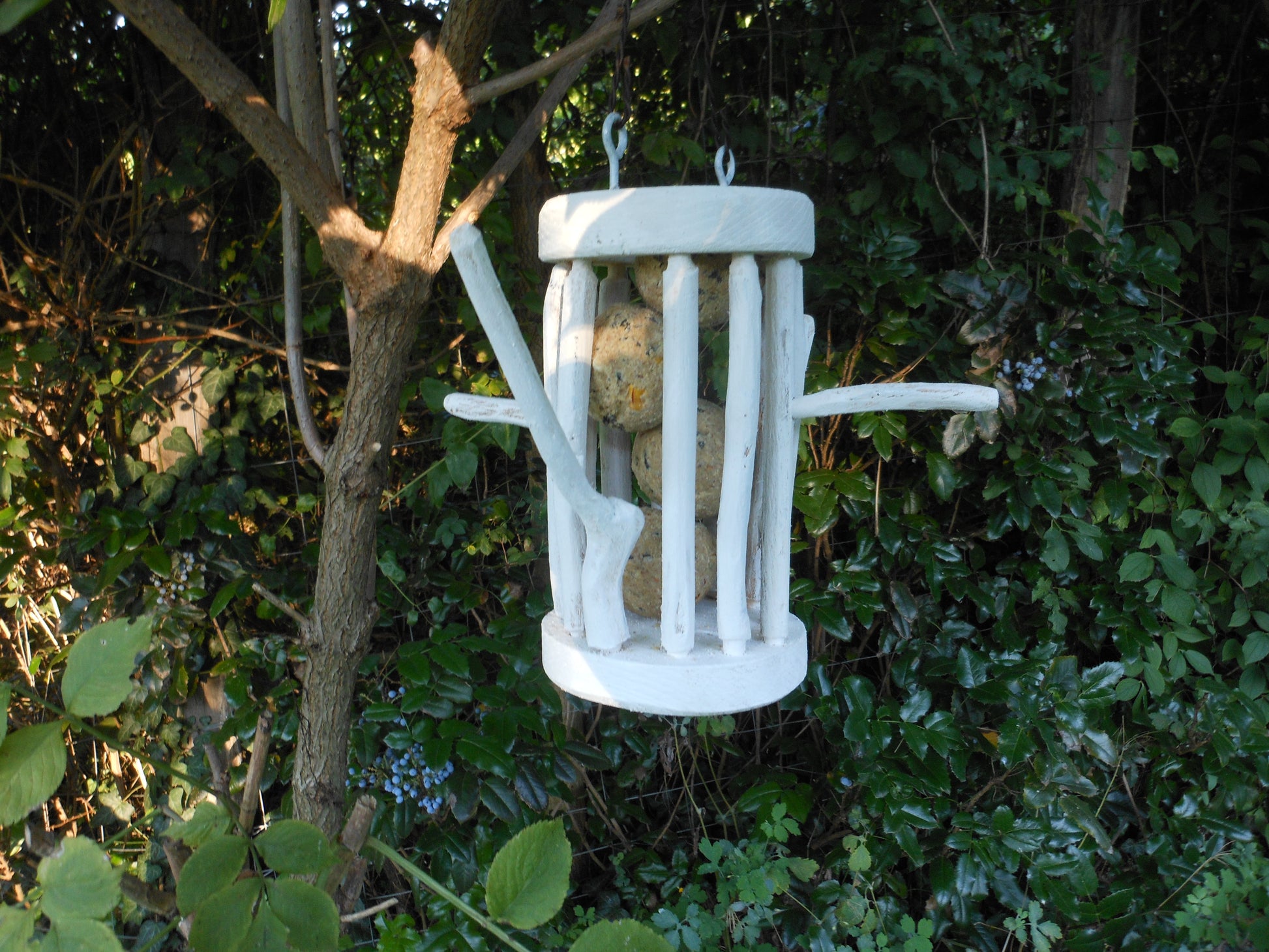 Meisenknödelhalter für Knödel ohne Netz Vogelfutter  Vogelfutterplatz Birdfeeder - BalkanwoodDesign Handmade